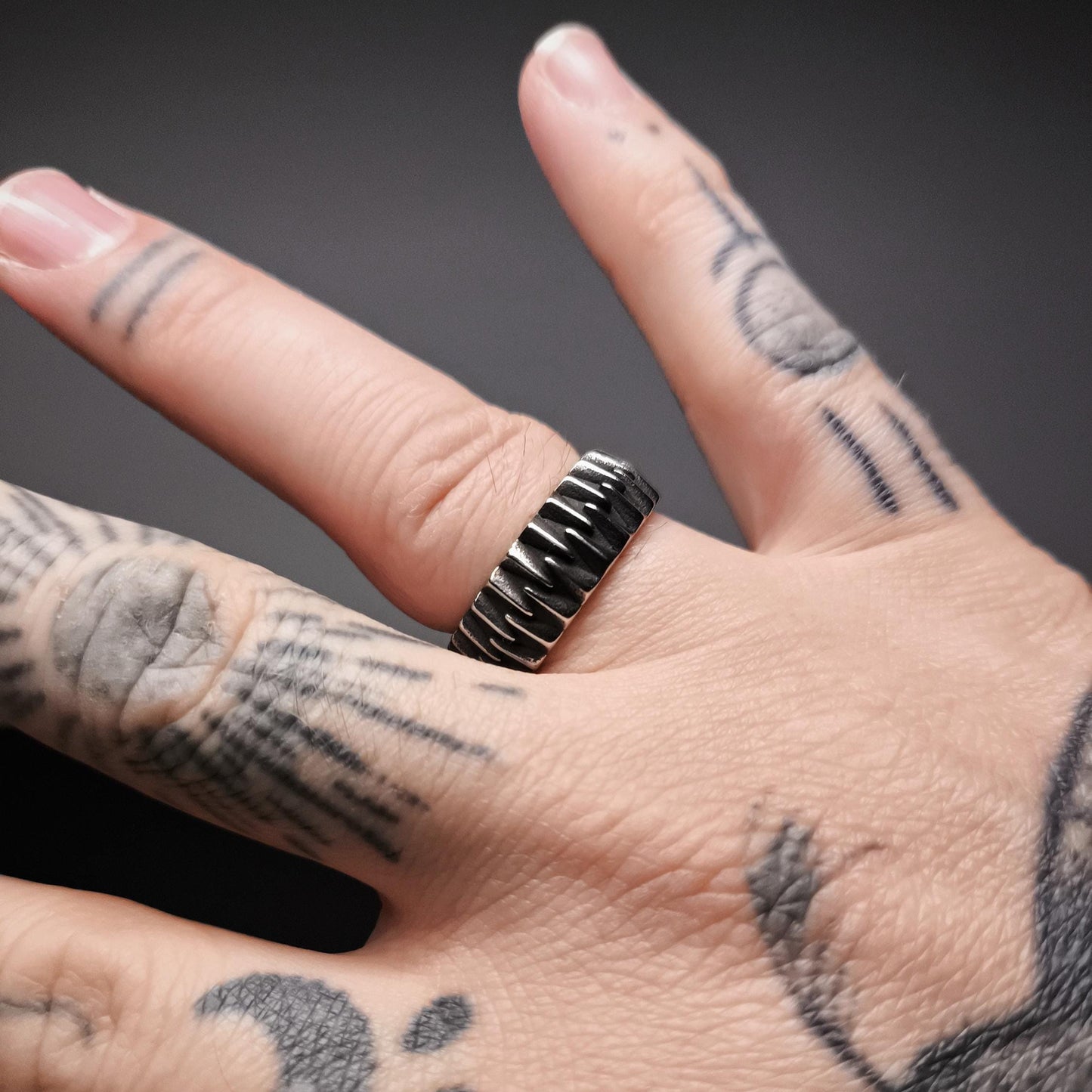Dragon Teeth Statement Ring in Darkened Silver and Stainless Steel