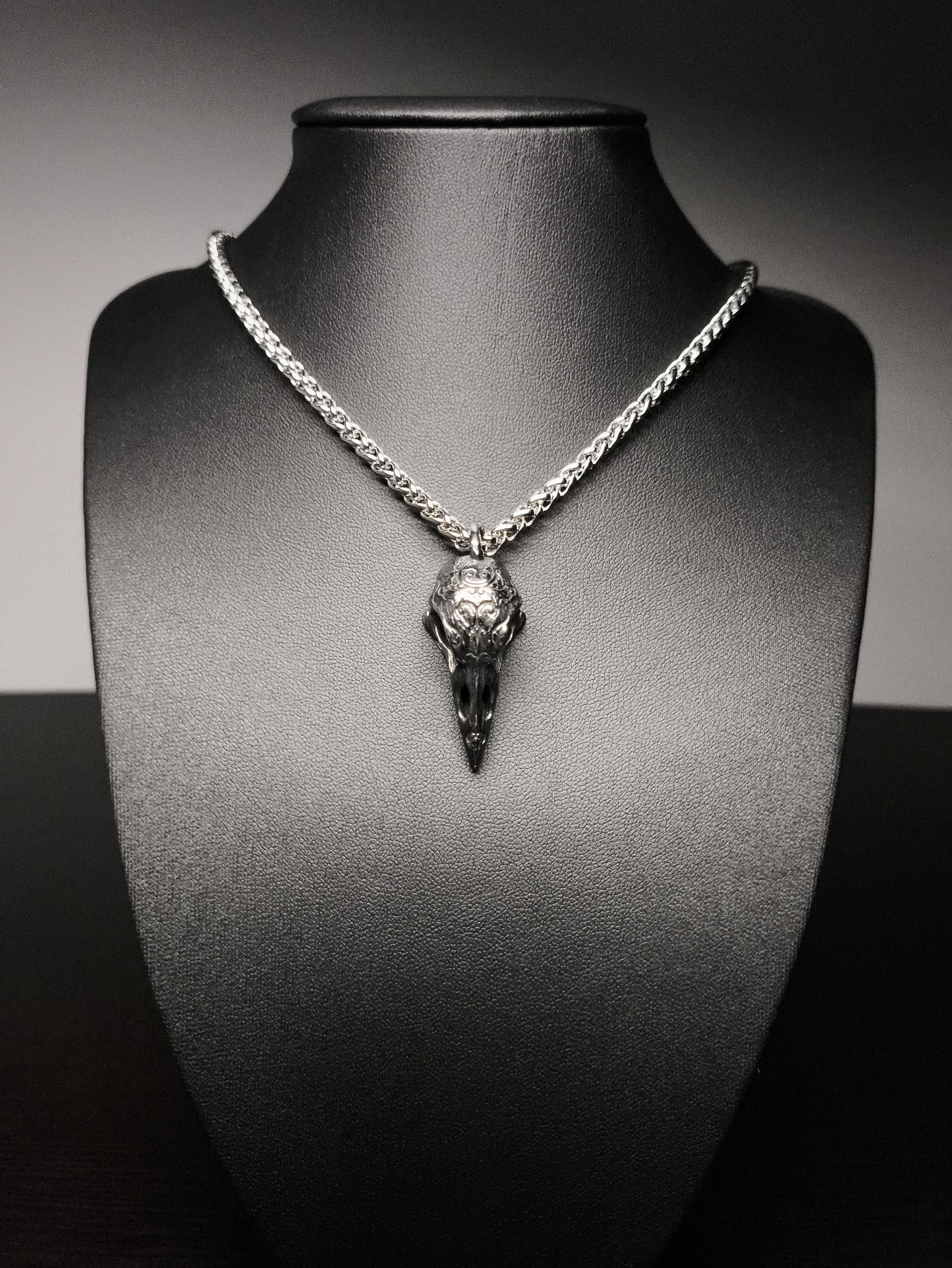 Ravencrest — Raven Bird Skull Pendant Chain Necklace