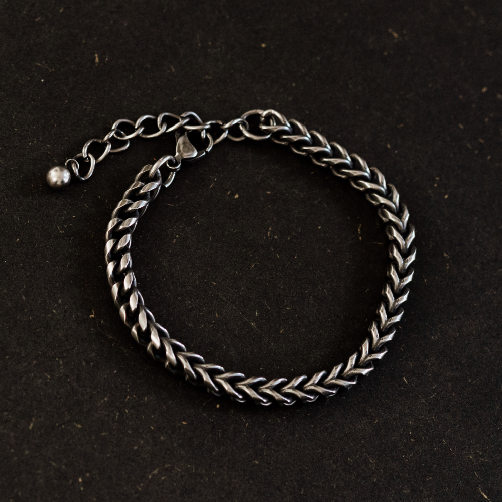Dragon Scale Bracelet – Dark Gothic Chain Link Jewellery in Oxidised Stainless Steel