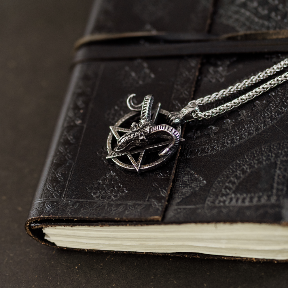 Ram Skull Pentagram Necklace – Gothic Occult Pendant in Stainless Steel with Zombie Hand Clasp