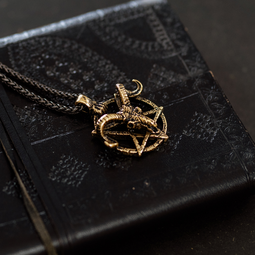 Ram Skull Pentagram Necklace – Gothic Occult Pendant in Stainless Steel with Zombie Hand Clasp